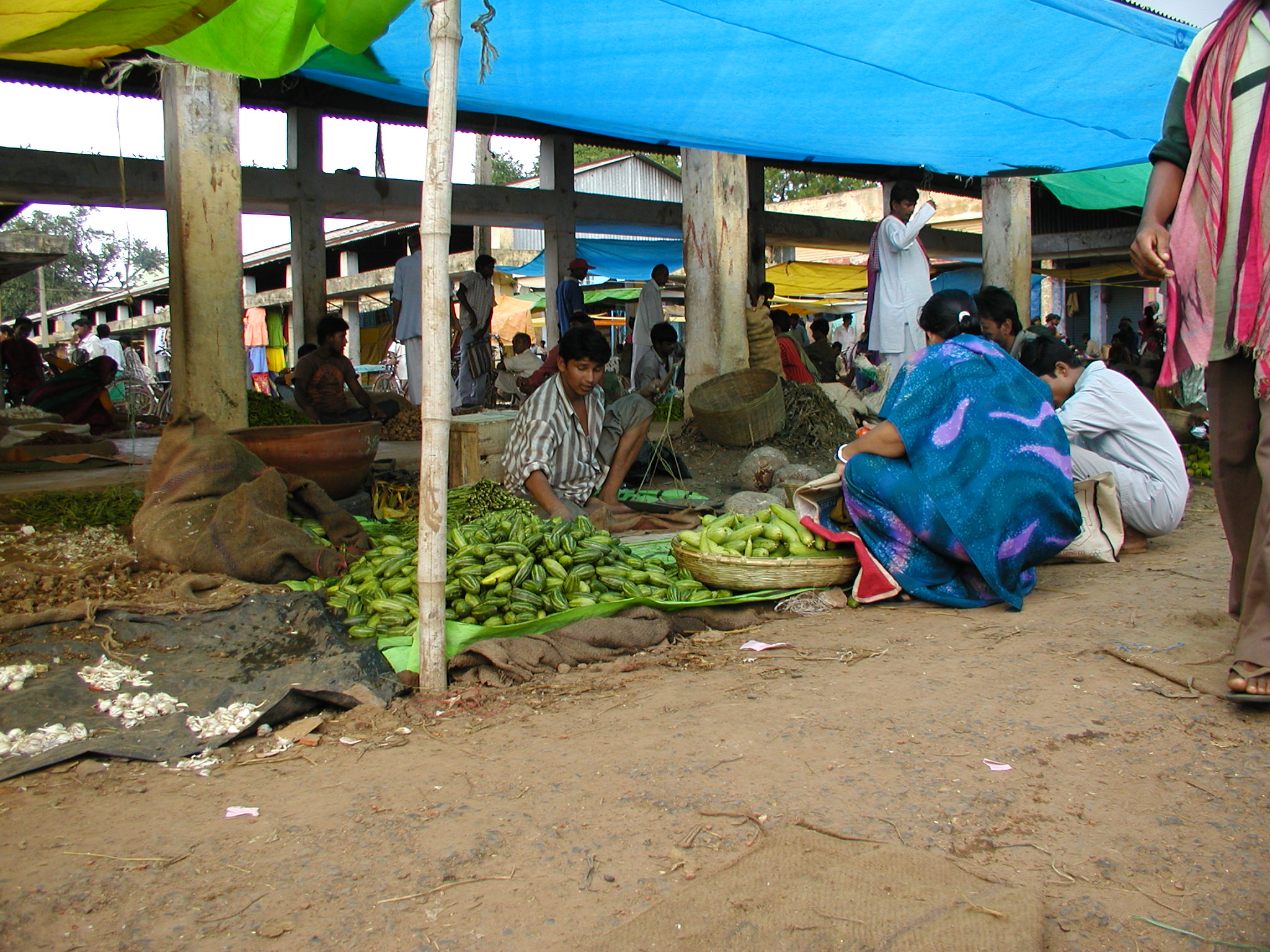 Stalls at the Dumka market 