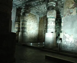 Inside the Ajunta Caves.