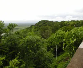 Ajunta switchback roads and scenery.