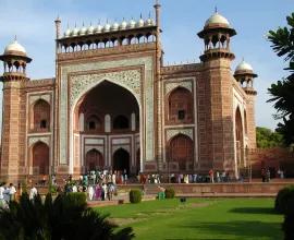 The entry gate to the Taj Mahal.