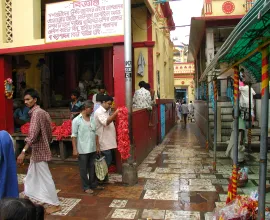 A shop in Kolkata in a market area.