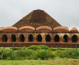 A pyramid structure in Kolkata.