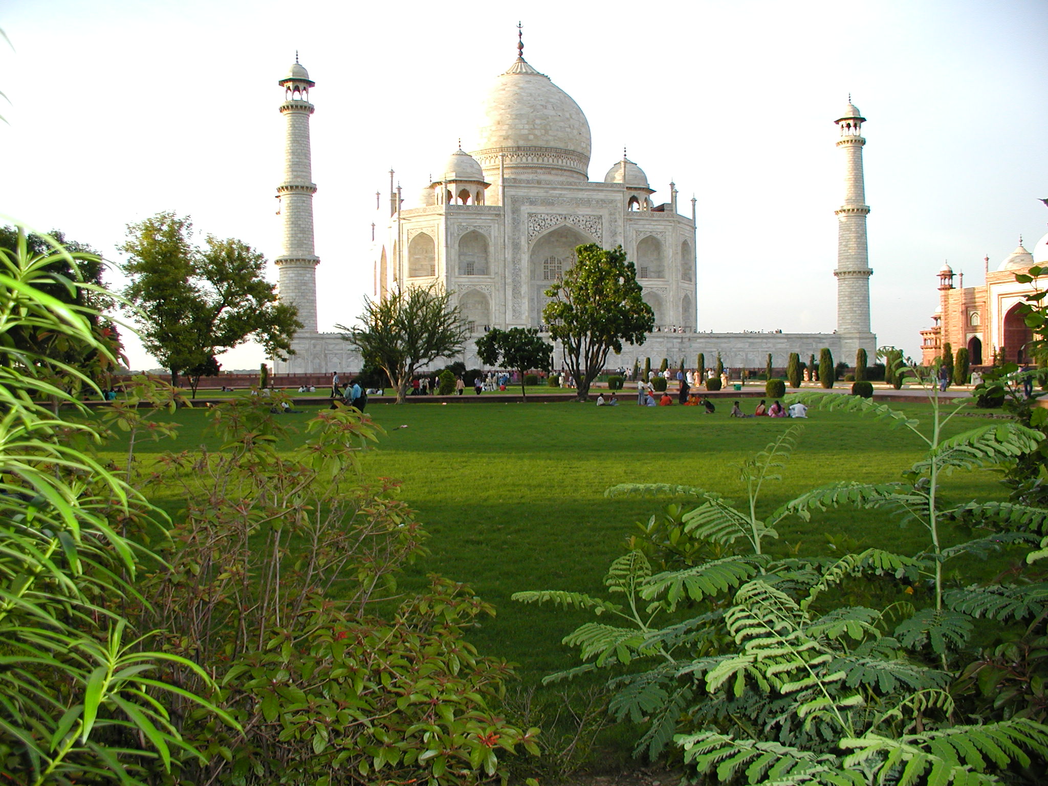 The Taj Mahal from the garden 